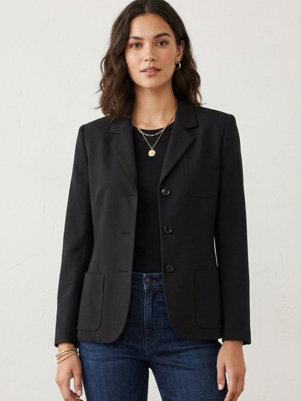 Classic AKA Eddie Bauer Black 3-Button Structured Blazer Jacket Size 6
